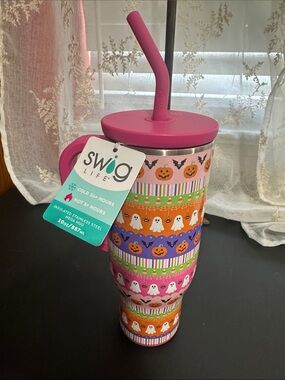 Swig Halloween pumpkin ghost pink 30 oz tumbler
